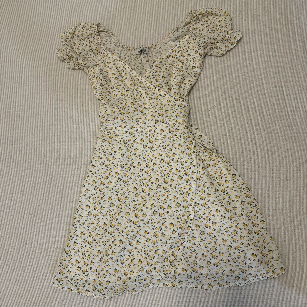 Hollister Yellow Floral Wrap Dress